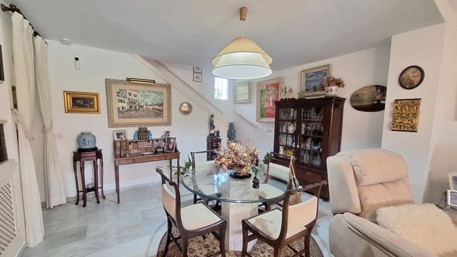 3 soveværelse Byhus til salg i Bel-Air, Estepona med swimmingpool garage - € 550.000 (Ref: 9932408)