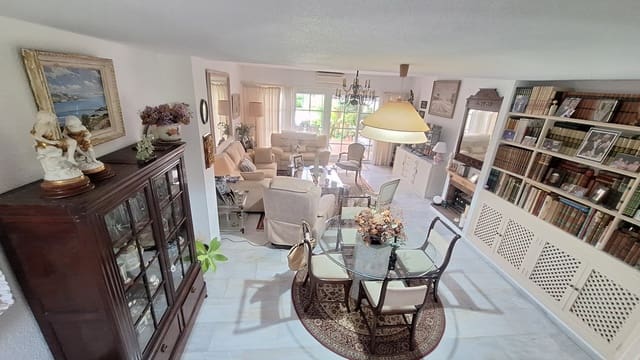 3 soveværelse Byhus til salg i Bel-Air, Estepona med swimmingpool garage - € 550.000 (Ref: 9932408)