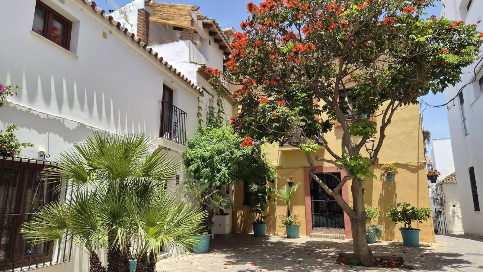 2 soveværelse Byhus til salg i Estepona - € 380.000 (Ref: 9932409)