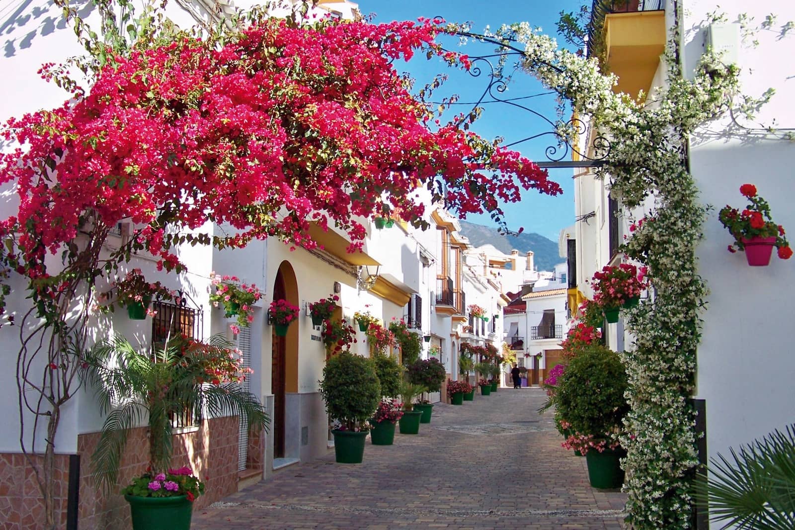 2 soveværelse Byhus til salg i Estepona - € 380.000 (Ref: 9932409)