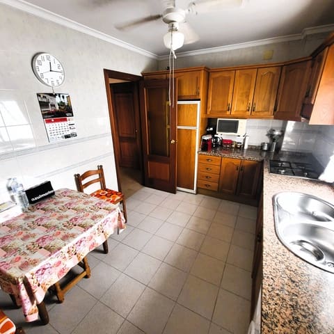 3 sovrum Lägenhet till salu i Estepona - 415 000 € (Ref: 9977768)