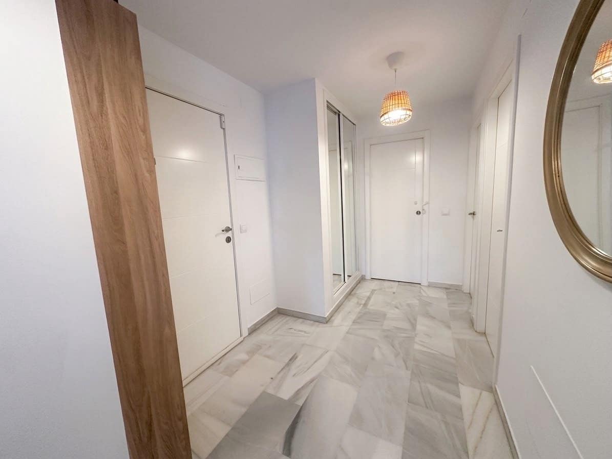 2 soverom Leilighet til salgs i Estepona - € 288 000 (Ref: 9977769)