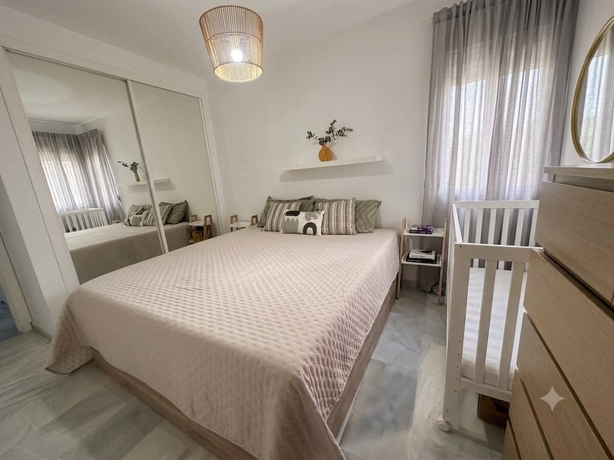 2 soverom Leilighet til salgs i Estepona - € 288 000 (Ref: 9977769)