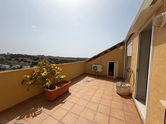 3 soverom Penthouse til salgs i Bel-Air, Estepona med svømmebasseng garasje - € 630 000 (Ref: 9978035)