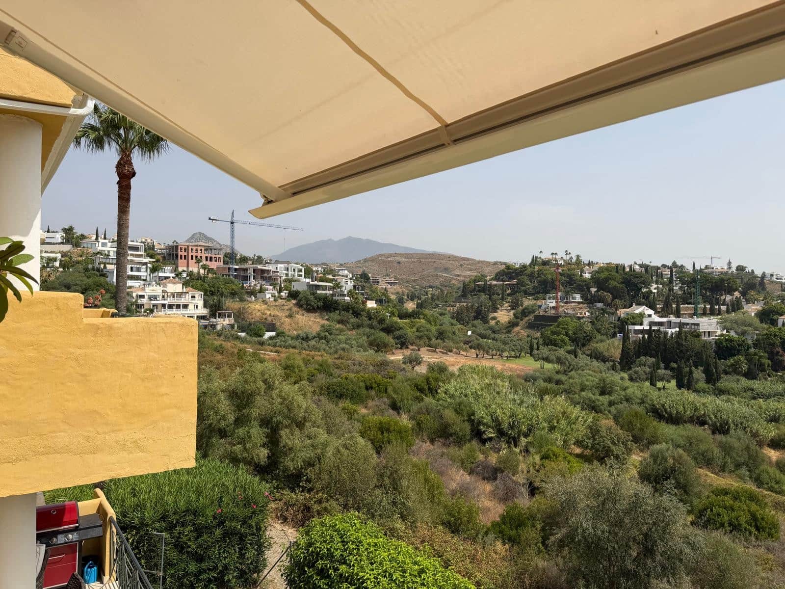 3 Zimmer Penthouse zu verkaufen in Bel-Air mit Pool Garage - 630.000 € (Ref: 9978035)