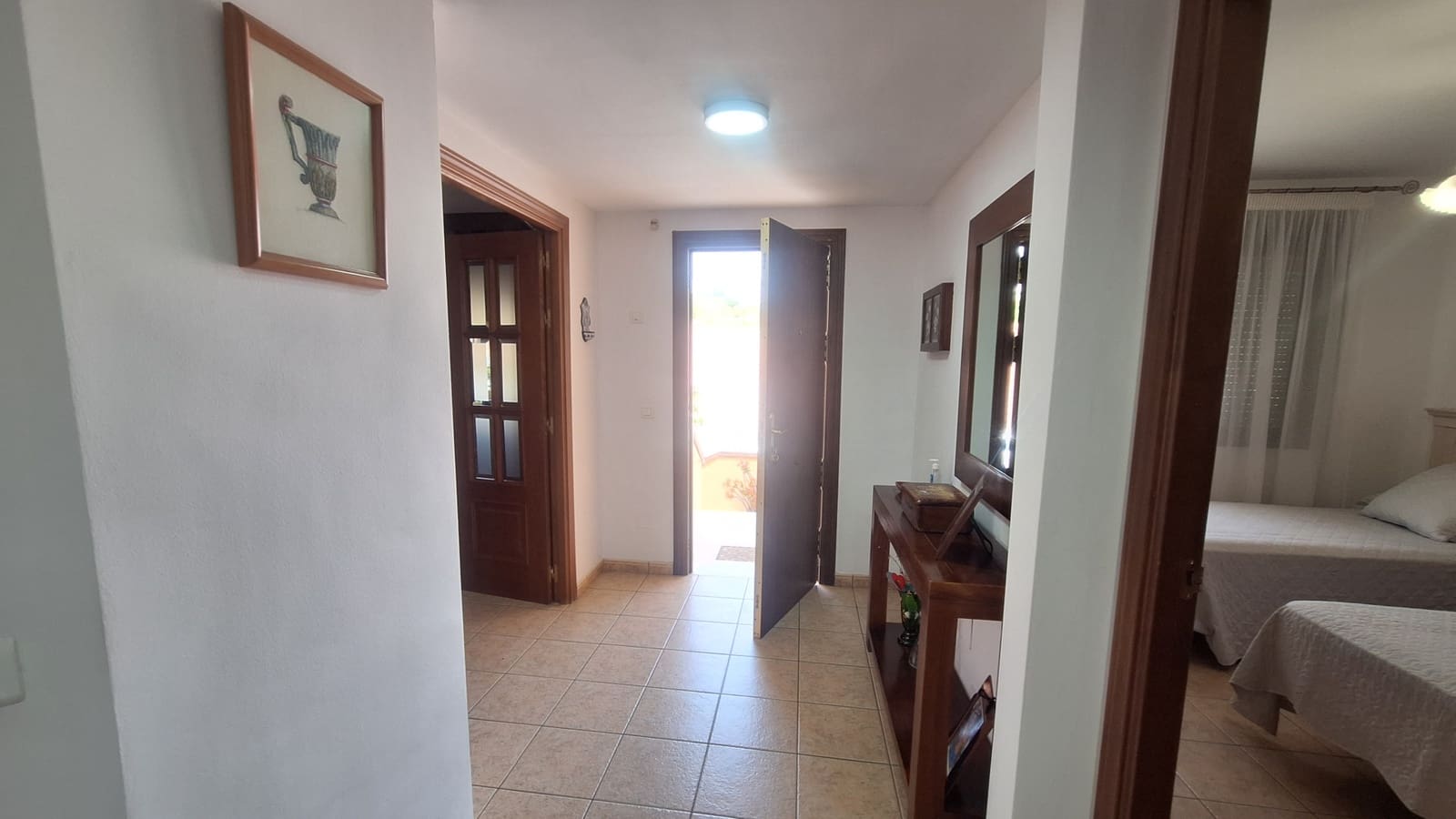 6 sovrum Hus till salu i Estepona med garage - 685 000 € (Ref: 9981652)