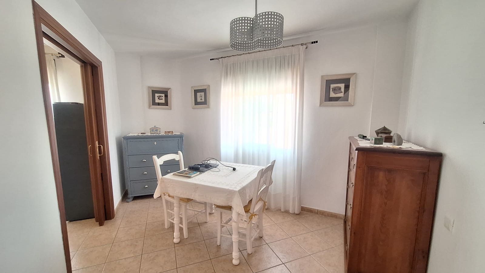 6 sovrum Hus till salu i Estepona med garage - 685 000 € (Ref: 9981652)