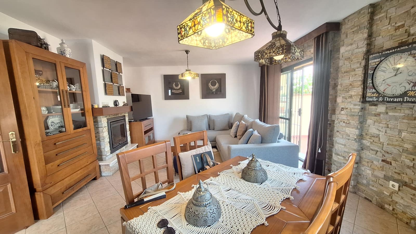 6 sovrum Hus till salu i Estepona med garage - 685 000 € (Ref: 9981652)