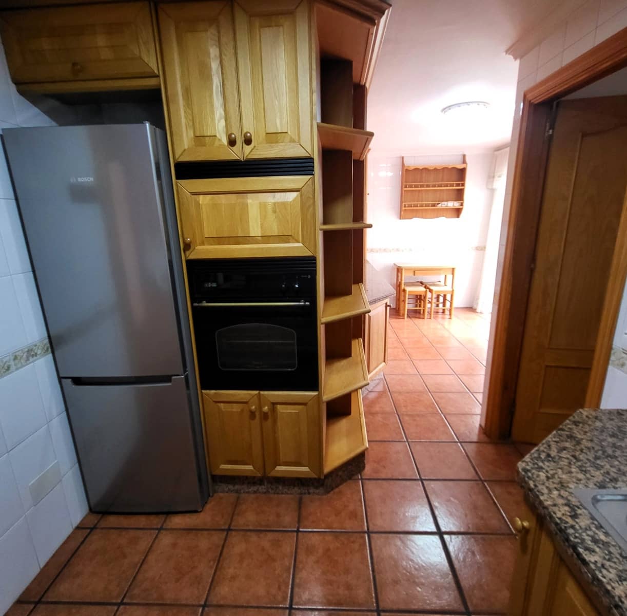 4 quarto Apartamento para venda em Estepona com piscina garagem - 490 000 € (Ref: 9983787)