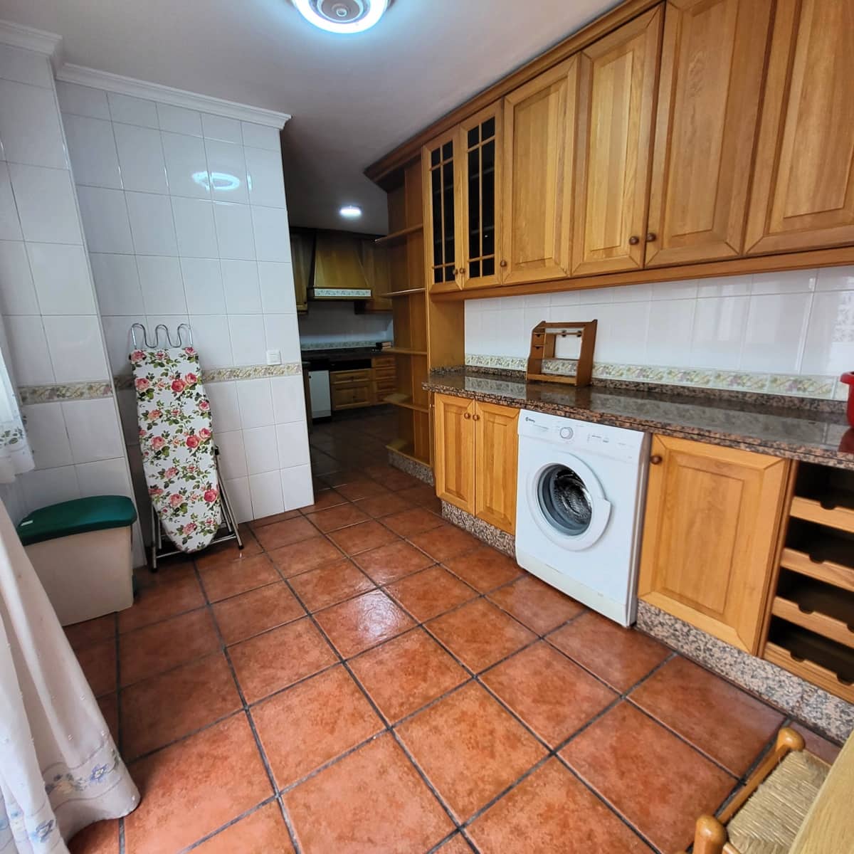 4 quarto Apartamento para venda em Estepona com piscina garagem - 490 000 € (Ref: 9983787)