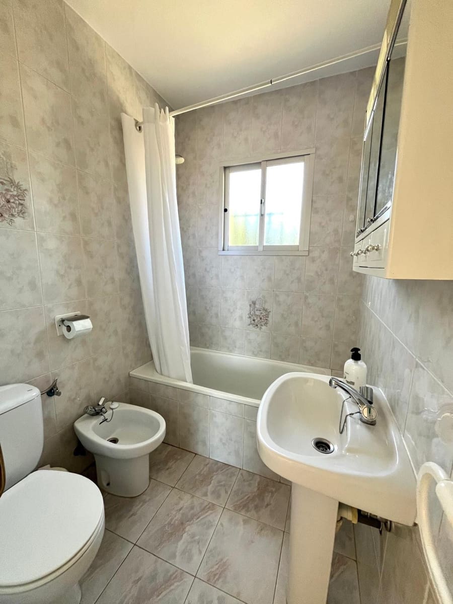 Finca/Casa Rural de 3 habitaciones en Estepona en venta - 425.000 € (Ref: 9999908)
