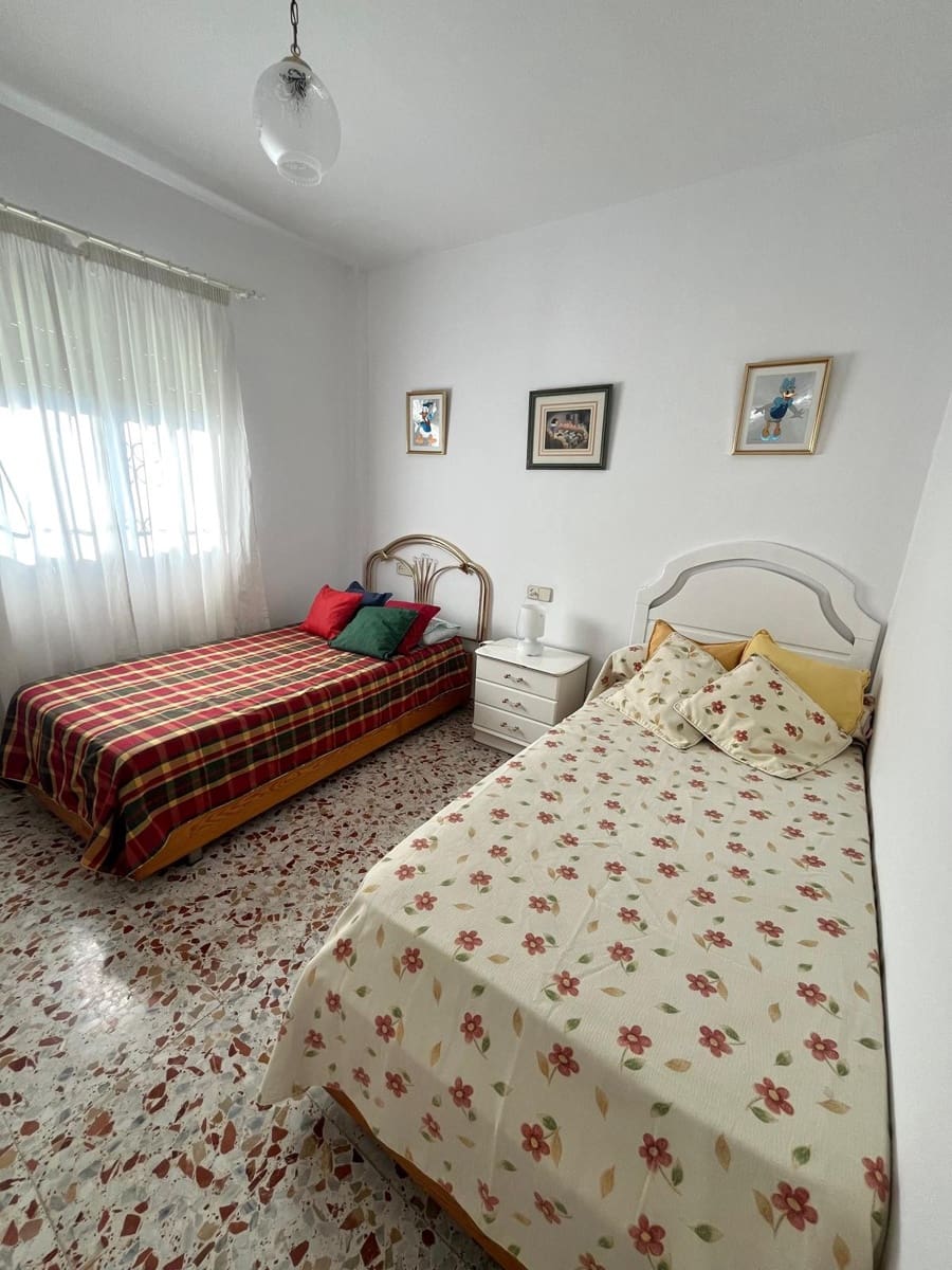 Finca/Casa Rural de 3 habitaciones en Estepona en venta - 425.000 € (Ref: 9999908)