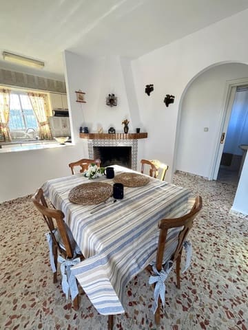 Finca/Casa Rural de 3 habitaciones en Guadalobón, Estepona en venta - 425.000 € (Ref: 9999908)