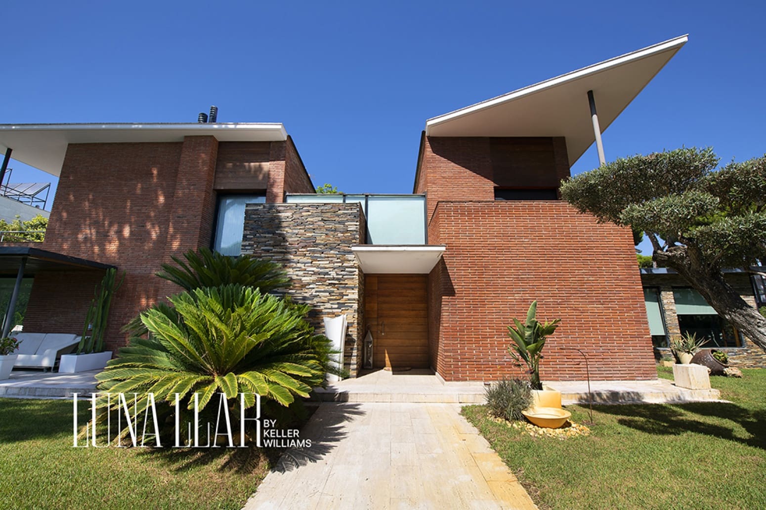 4 makuuhuone Huvila myytävänä paikassa Castelldefels mukana uima-altaan - 2 900 000 € (Ref: 10061401)