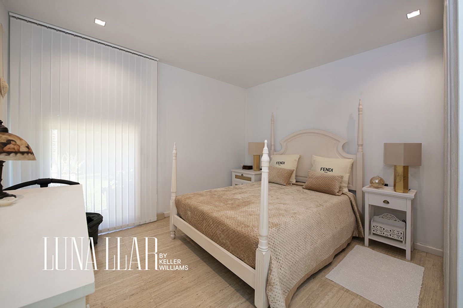 4 makuuhuone Huvila myytävänä paikassa Castelldefels mukana uima-altaan - 2 900 000 € (Ref: 10061401)