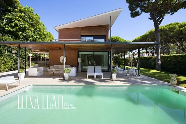 4 makuuhuone Huvila myytävänä paikassa Castelldefels mukana uima-altaan - 2 900 000 € (Ref: 10061401)