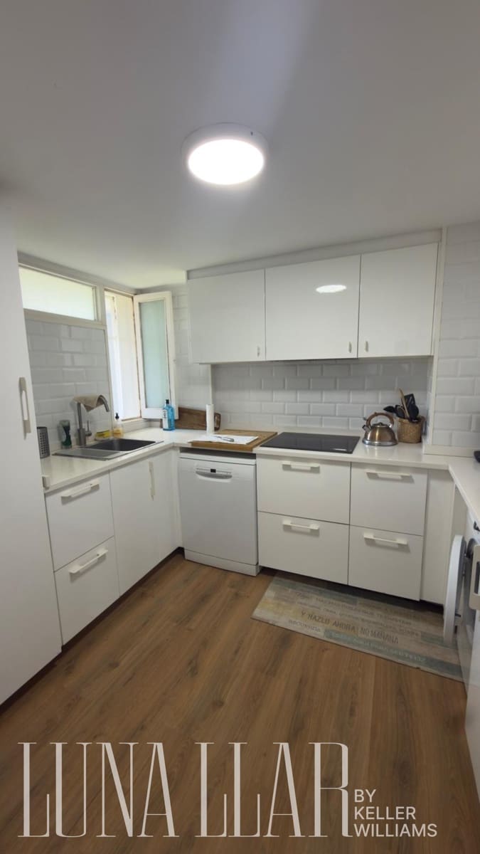 2 sypialnia Mieszkanie do wynajęcia w Gava z basenem garażem - 2 500 € (Ref: 10077719)