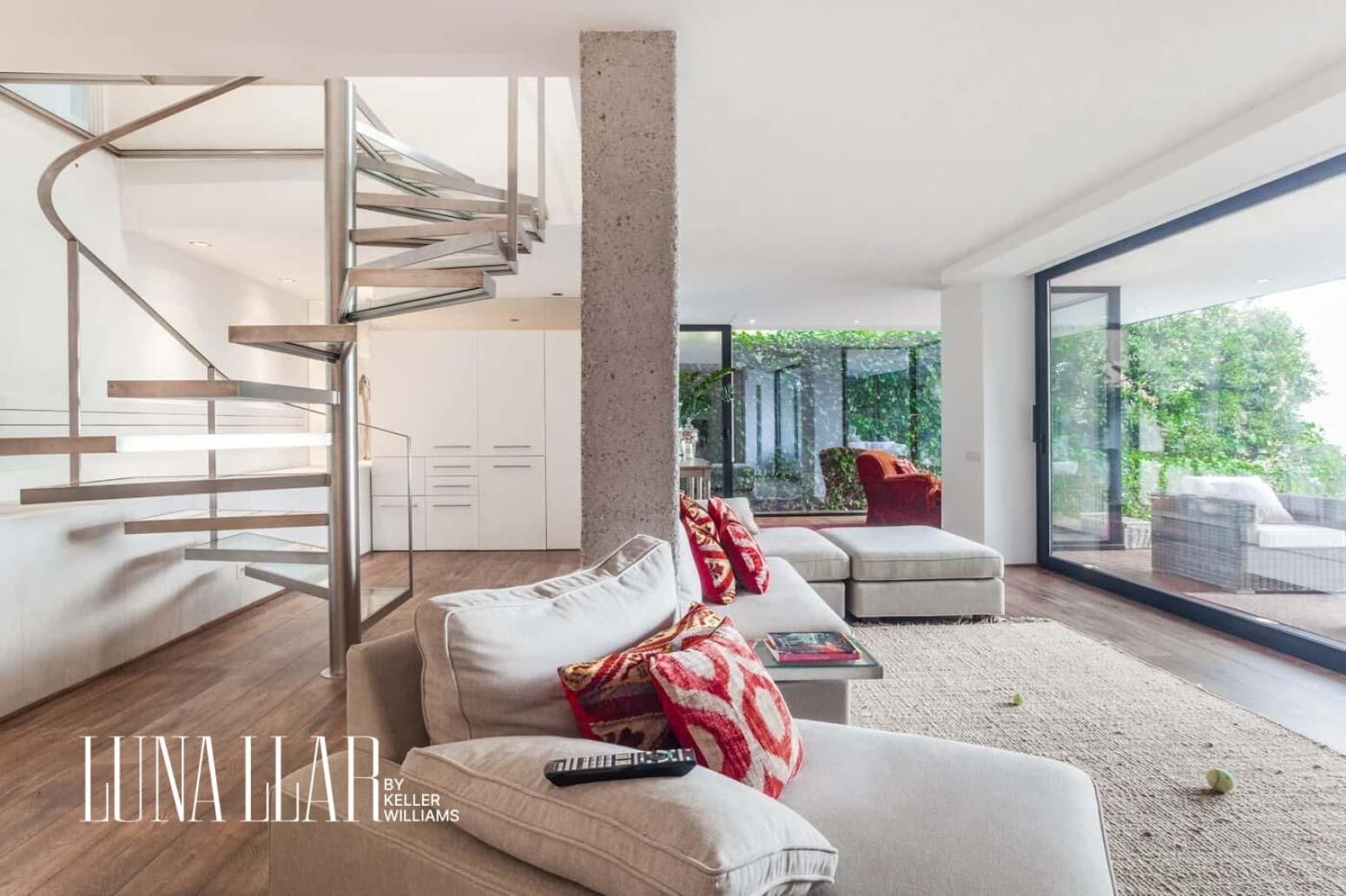 4 slaapkamer Villa te koop in Castelldefels - € 1.850.000 (Ref: 10080554)