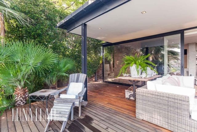 4 slaapkamer Villa te koop in Castelldefels - € 1.850.000 (Ref: 10080554)