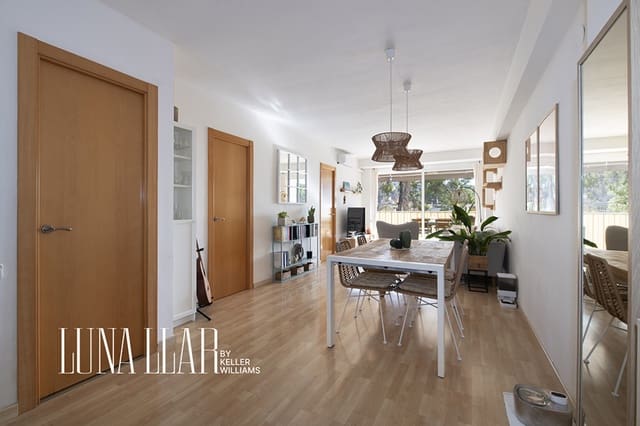 2 Zimmer Wohnung zu verkaufen in Castelldefels mit Pool Garage - 350.000 € (Ref: 10088964)