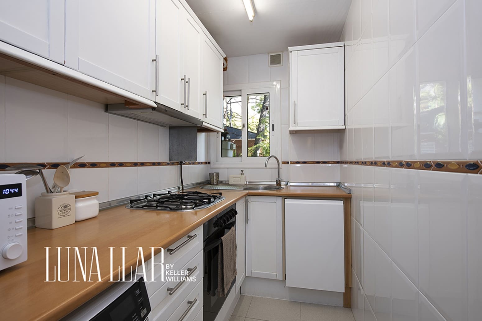2 Zimmer Wohnung zu verkaufen in Castelldefels mit Pool Garage - 350.000 € (Ref: 10088964)
