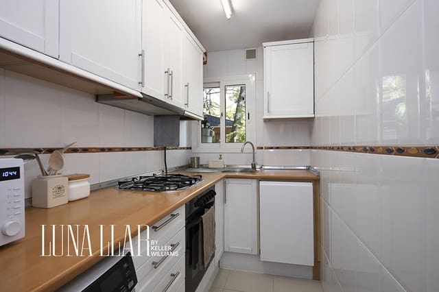 2 Zimmer Wohnung zu verkaufen in Castelldefels mit Pool Garage - 350.000 € (Ref: 10088964)