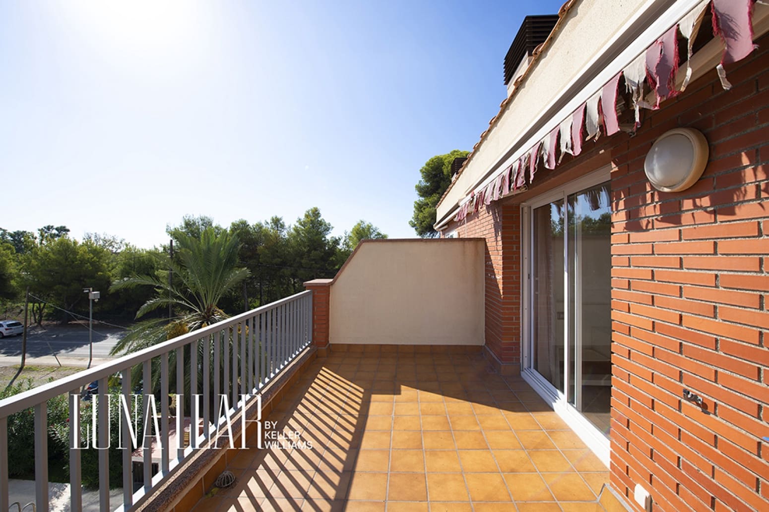 4 chambre Villa/Maison à vendre à Castelldefels avec piscine garage - 695 000 € (Ref: 10101893)