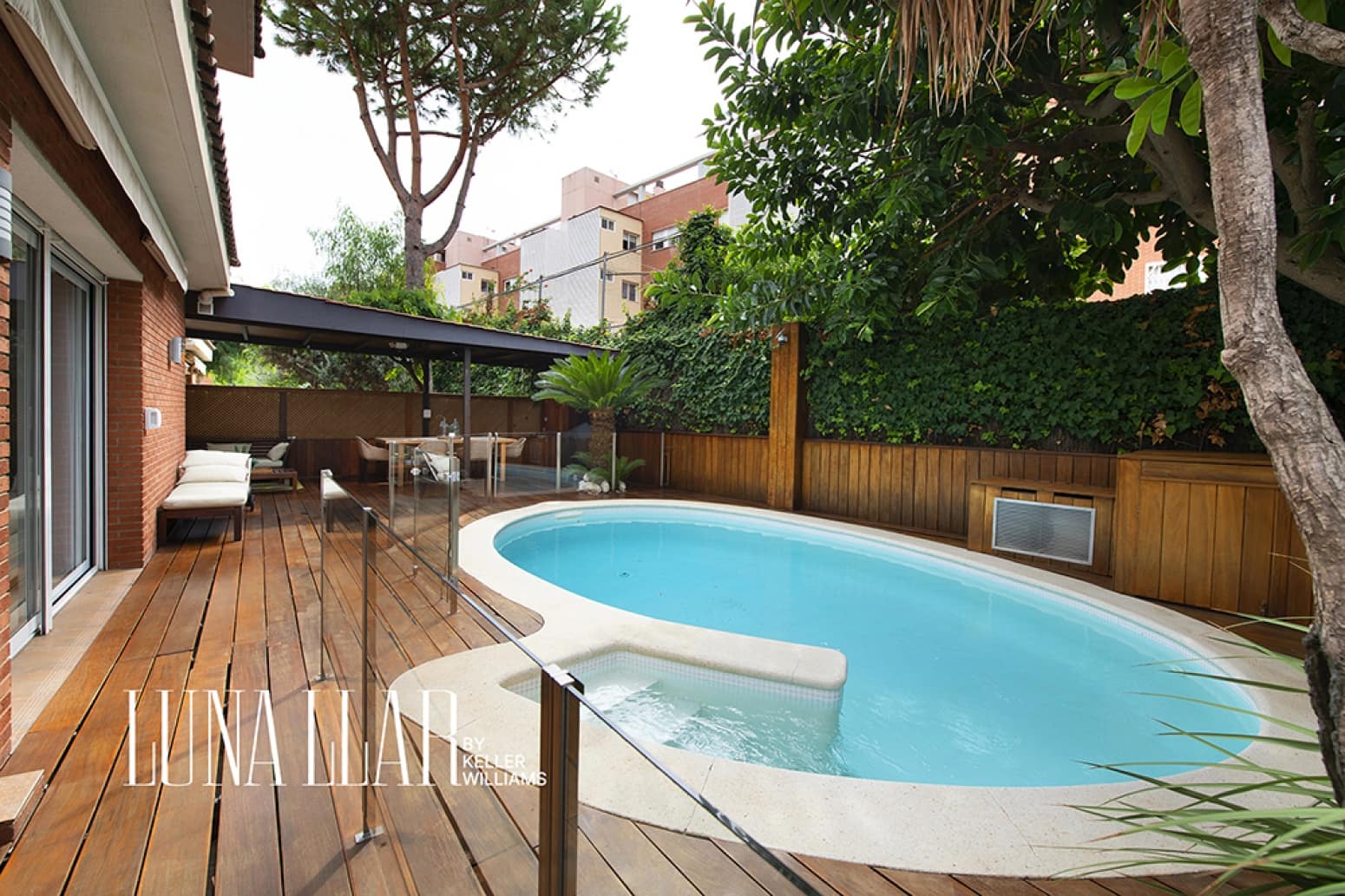 5 Zimmer Villa zu verkaufen in Castelldefels mit Pool Garage - 1.420.000 € (Ref: 10131330)