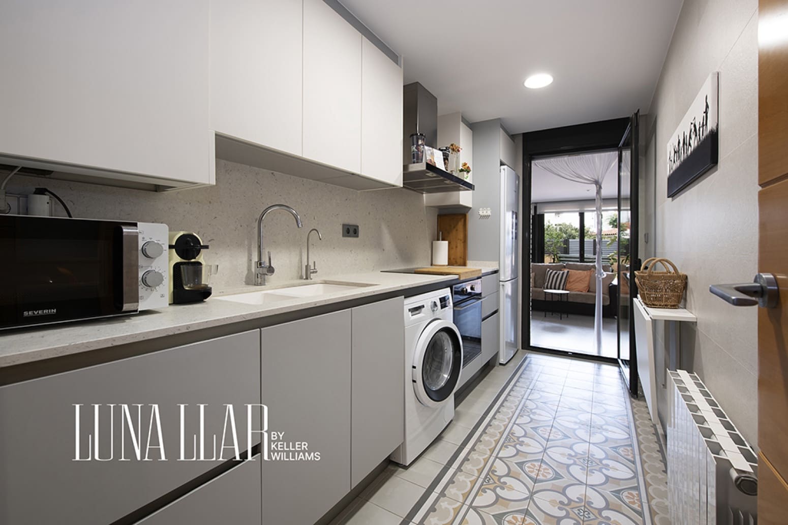 4 bedroom Flat for sale in Castelldefels - € 495,000 (Ref: 10135807)