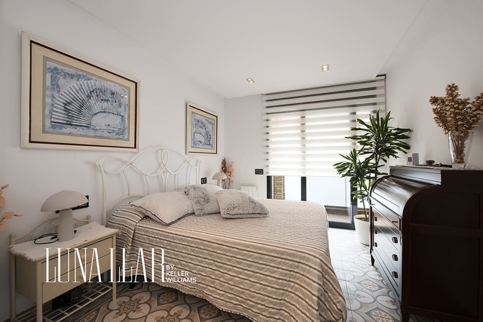 4 bedroom Flat for sale in Castelldefels - € 495,000 (Ref: 10135807)