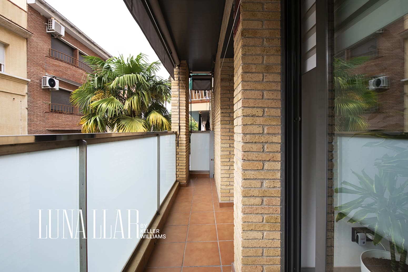 4 bedroom Flat for sale in Castelldefels - € 495,000 (Ref: 10135807)