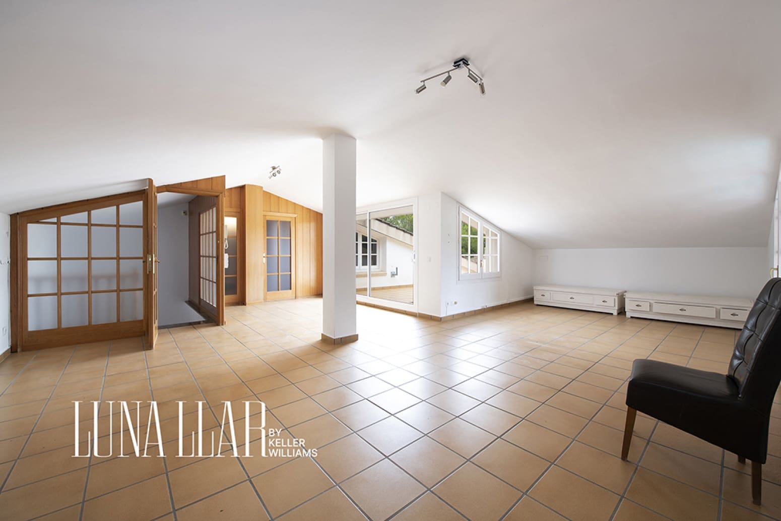 5 chambre Villa/Maison à vendre à Castelldefels avec piscine garage - 2 100 000 € (Ref: 10159186)