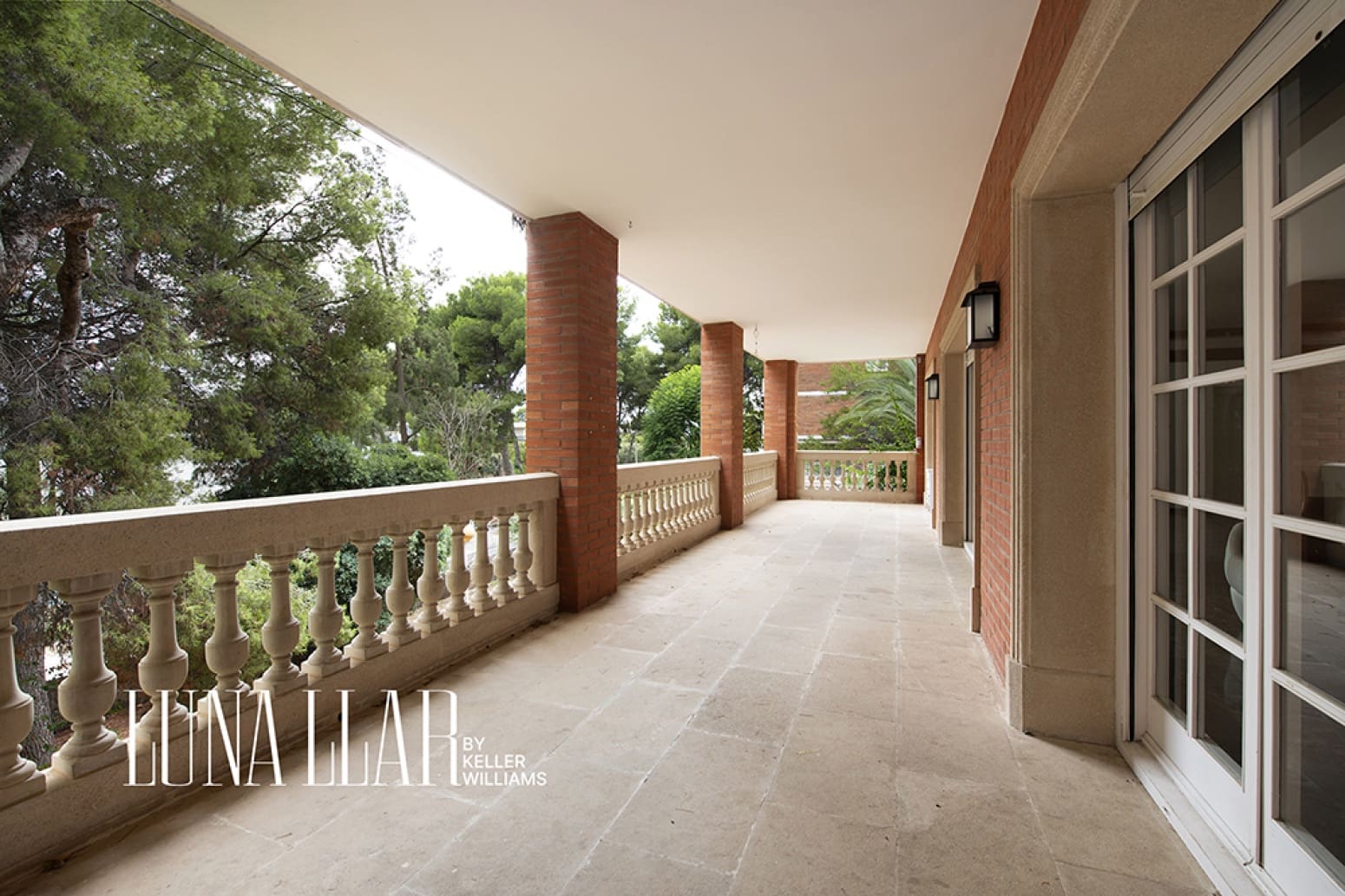 5 chambre Villa/Maison à vendre à Castelldefels avec piscine garage - 2 100 000 € (Ref: 10159186)