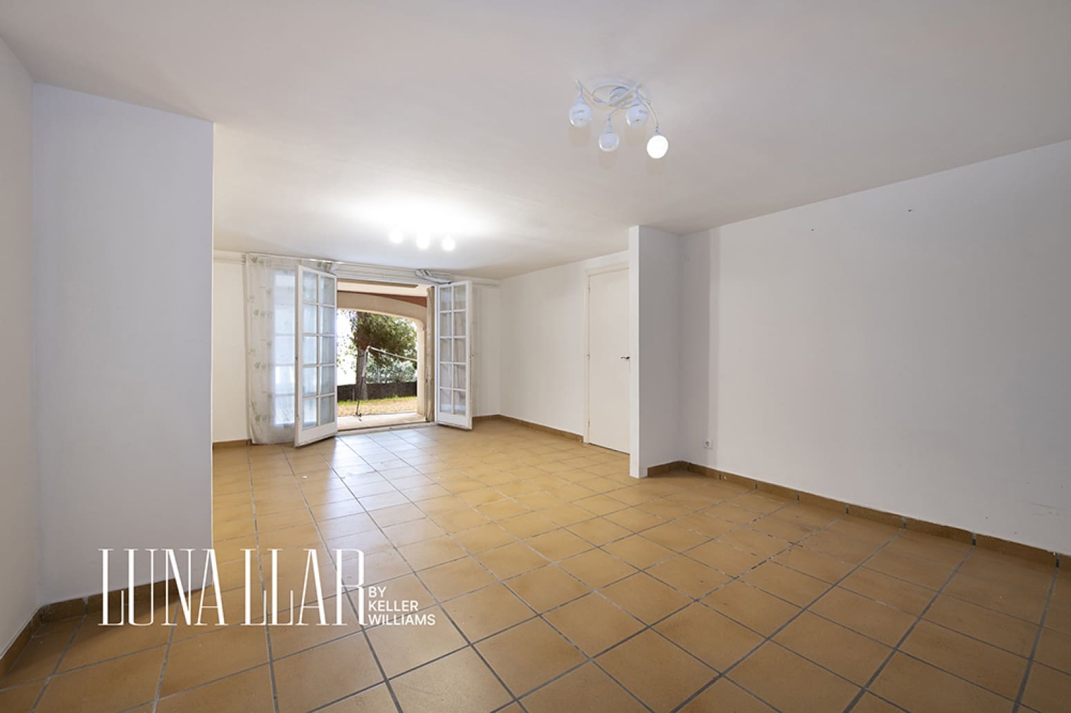 5 chambre Villa/Maison à vendre à Castelldefels avec piscine garage - 2 100 000 € (Ref: 10159186)