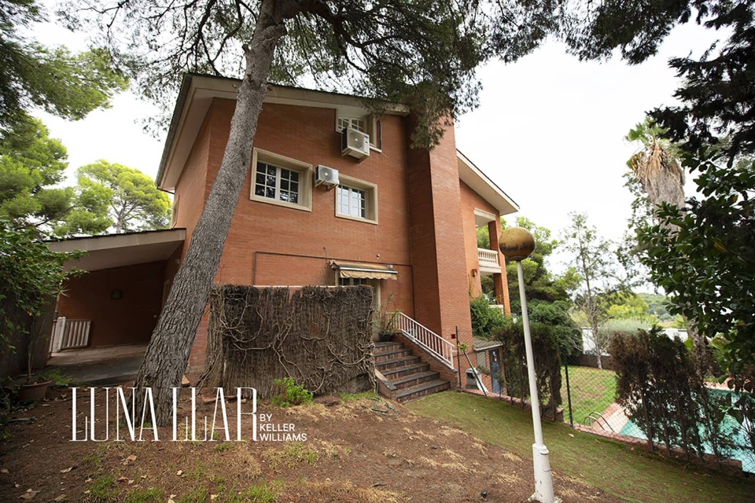 5 chambre Villa/Maison à vendre à Castelldefels avec piscine garage - 2 100 000 € (Ref: 10159186)