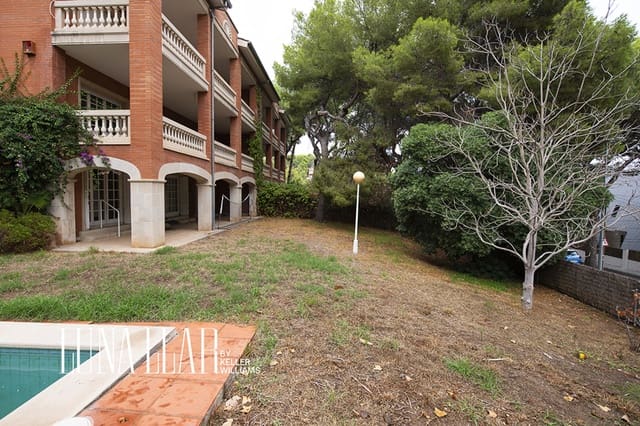 5 chambre Villa/Maison à vendre à Castelldefels avec piscine garage - 2 100 000 € (Ref: 10159186)