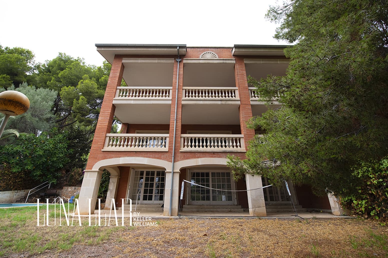 5 chambre Villa/Maison à vendre à Castelldefels avec piscine garage - 2 100 000 € (Ref: 10159186)