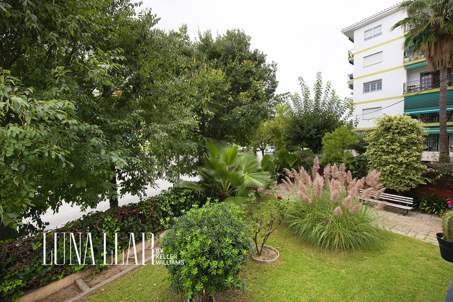 3 bedroom Flat for sale in Sitges - € 409,000 (Ref: 10161129)