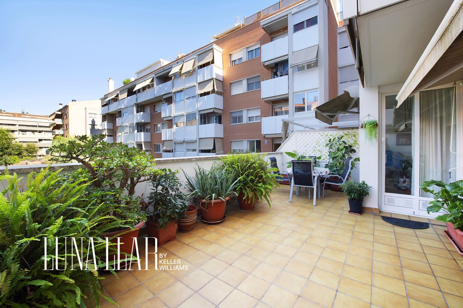 3 chambre Appartement à vendre à Castelldefels avec piscine garage - 499 000 € (Ref: 10168310)