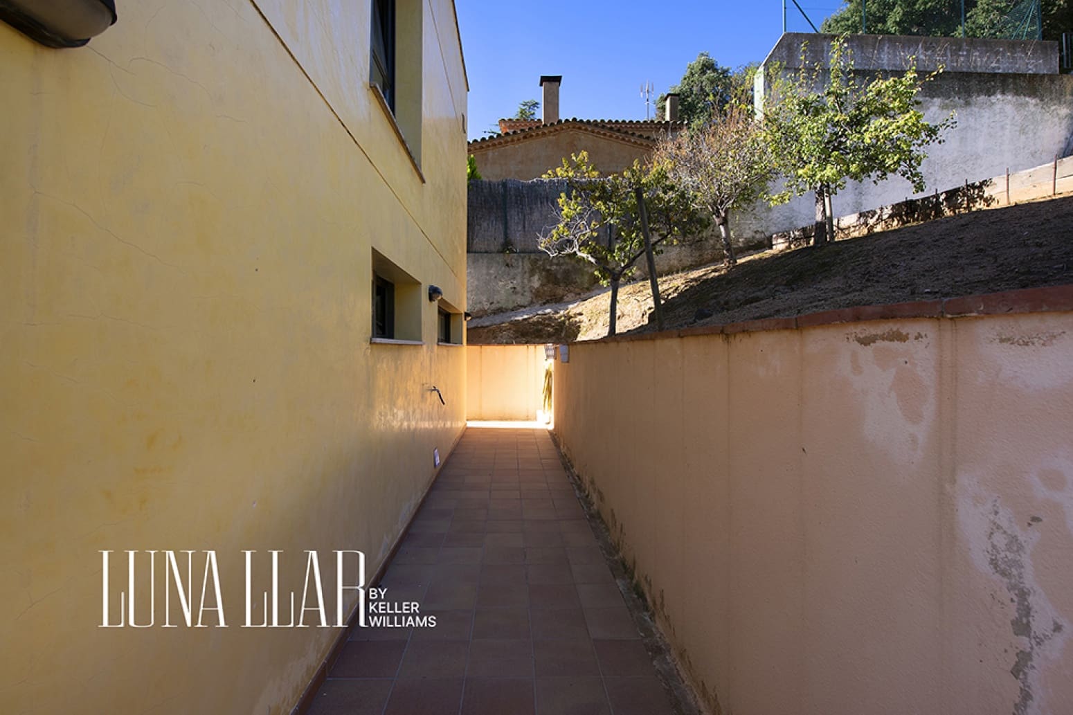 3 soveværelse Villa til salg i Blanes med swimmingpool garage - € 850.000 (Ref: 10173395)