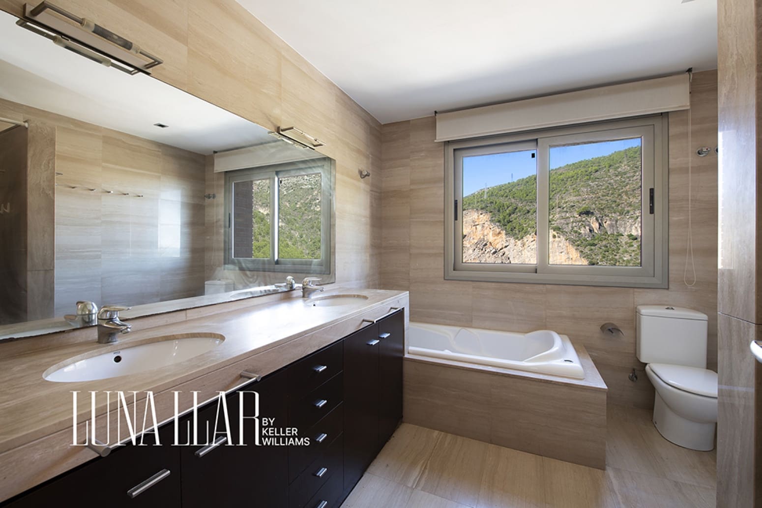 6 slaapkamer Villa te koop in Sitges met zwembad garage - € 1.179.000 (Ref: 10173396)