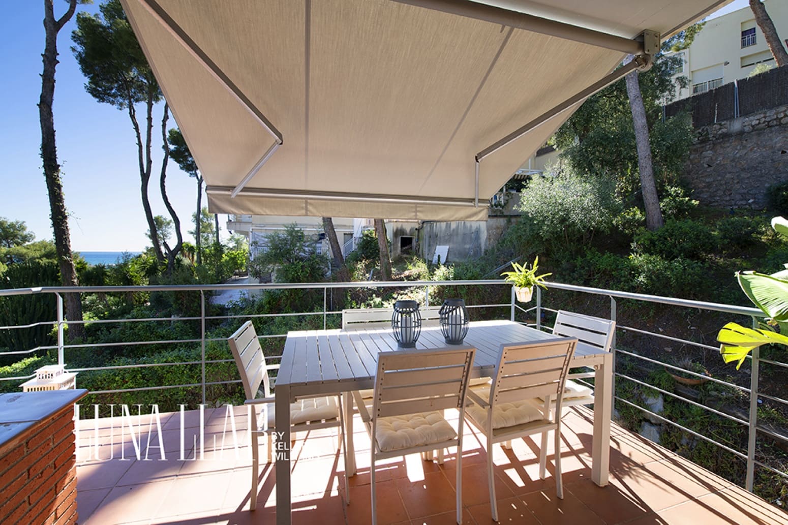 5 bedroom Villa for sale in Castelldefels with pool - € 1,150,000 (Ref: 10173397)