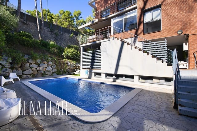 5 soverom Villa til salgs i Castelldefels med svømmebasseng - € 1 150 000 (Ref: 10173397)