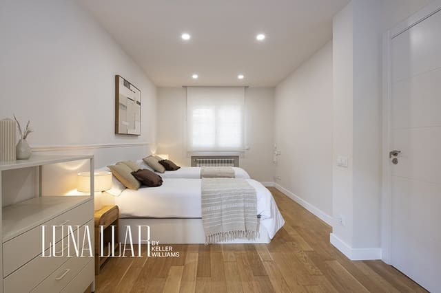 7 bedroom Villa for rent in Gavà with pool garage - € 14,000 (Ref: 10182725)