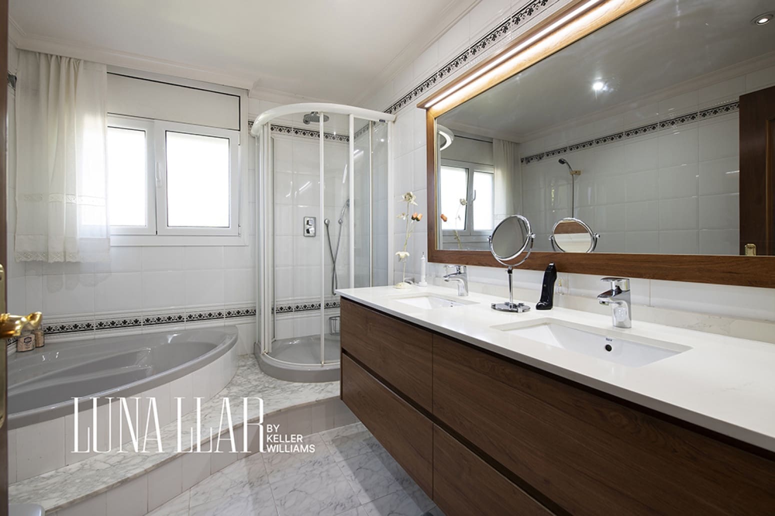 5 slaapkamer Villa te koop in Castelldefels met zwembad garage - € 1.259.000 (Ref: 10186598)