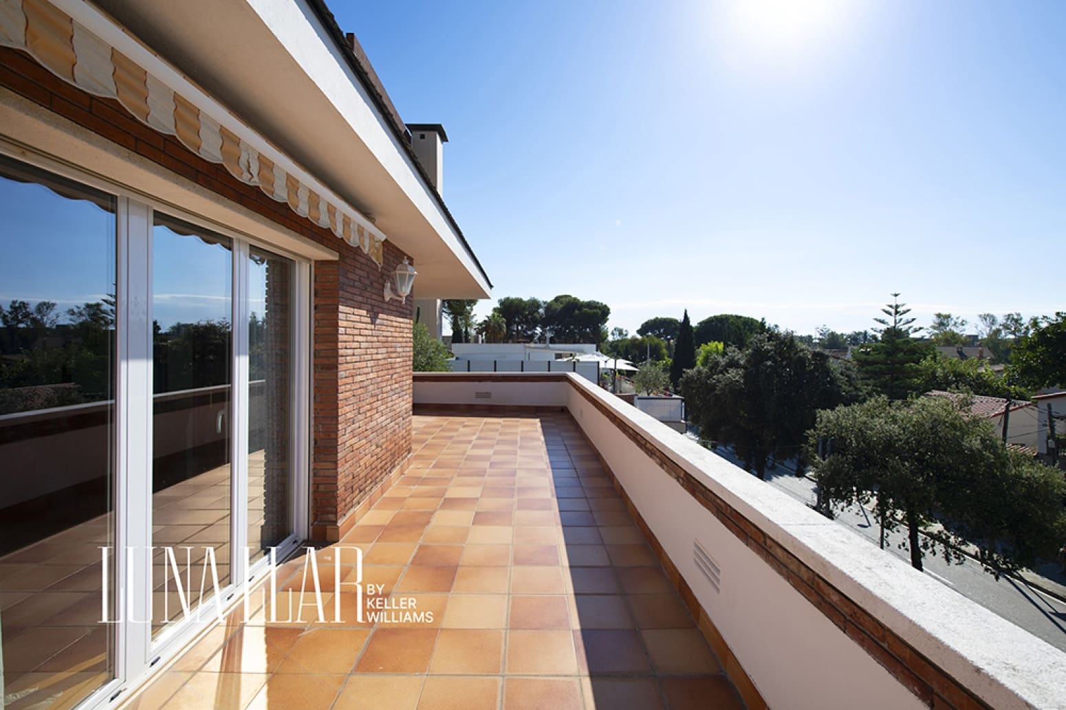 5 slaapkamer Villa te koop in Castelldefels met zwembad garage - € 1.259.000 (Ref: 10186598)