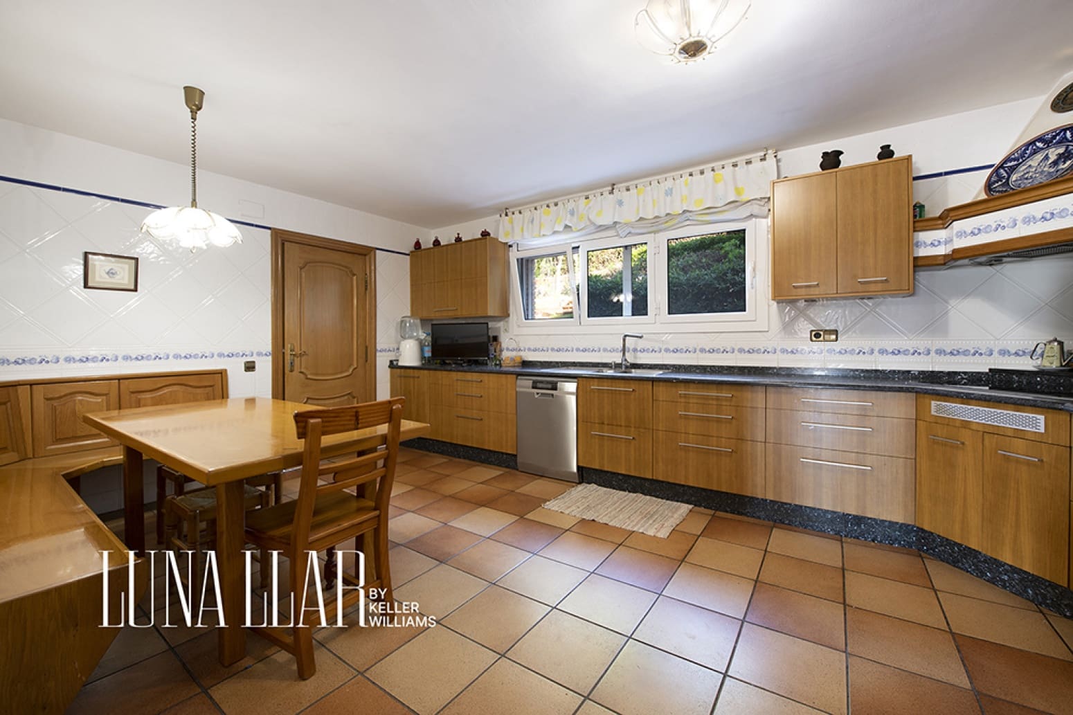 5 slaapkamer Villa te koop in Castelldefels met zwembad garage - € 1.259.000 (Ref: 10186598)