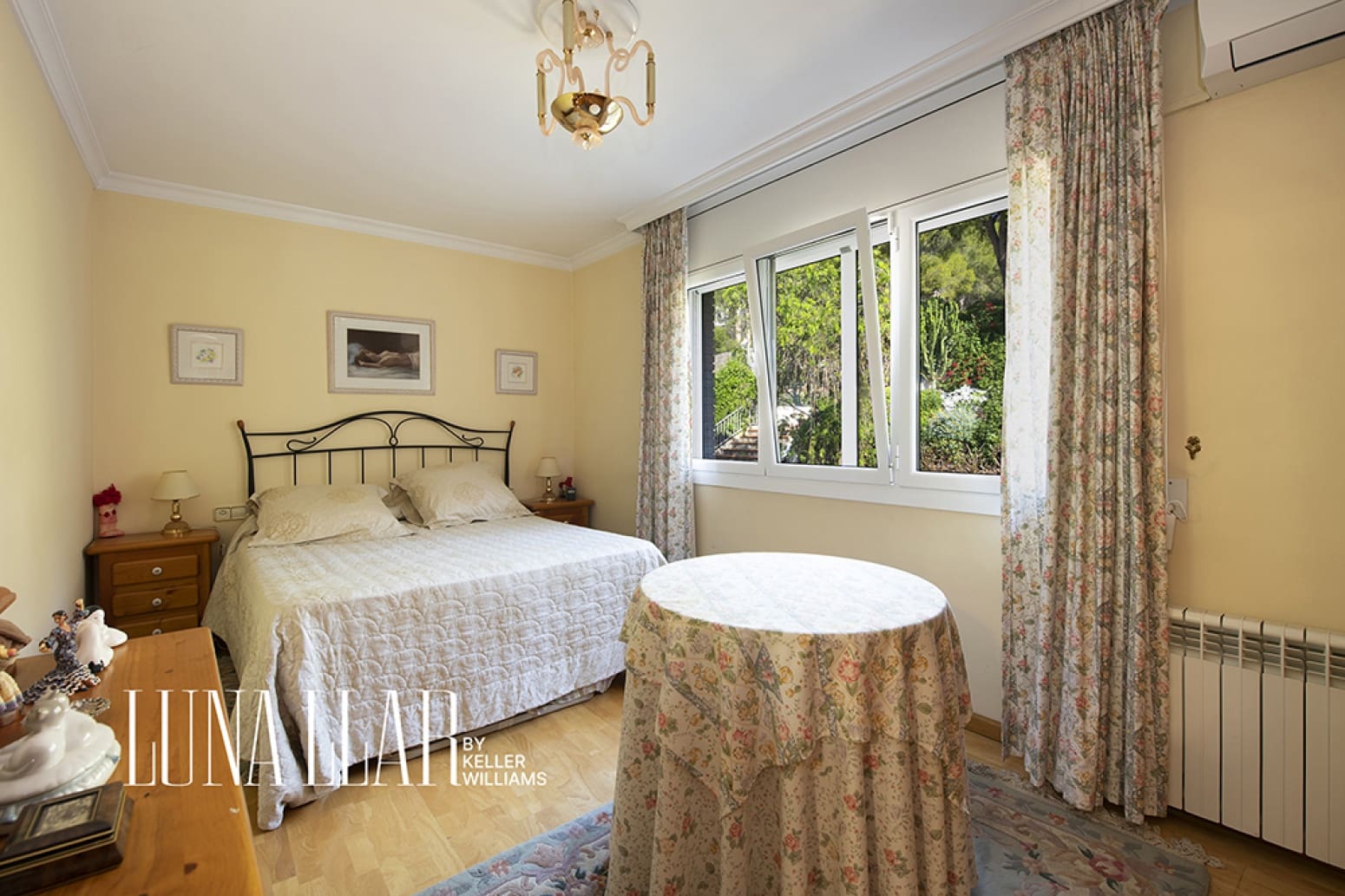 5 slaapkamer Villa te koop in Castelldefels met zwembad garage - € 1.259.000 (Ref: 10186598)