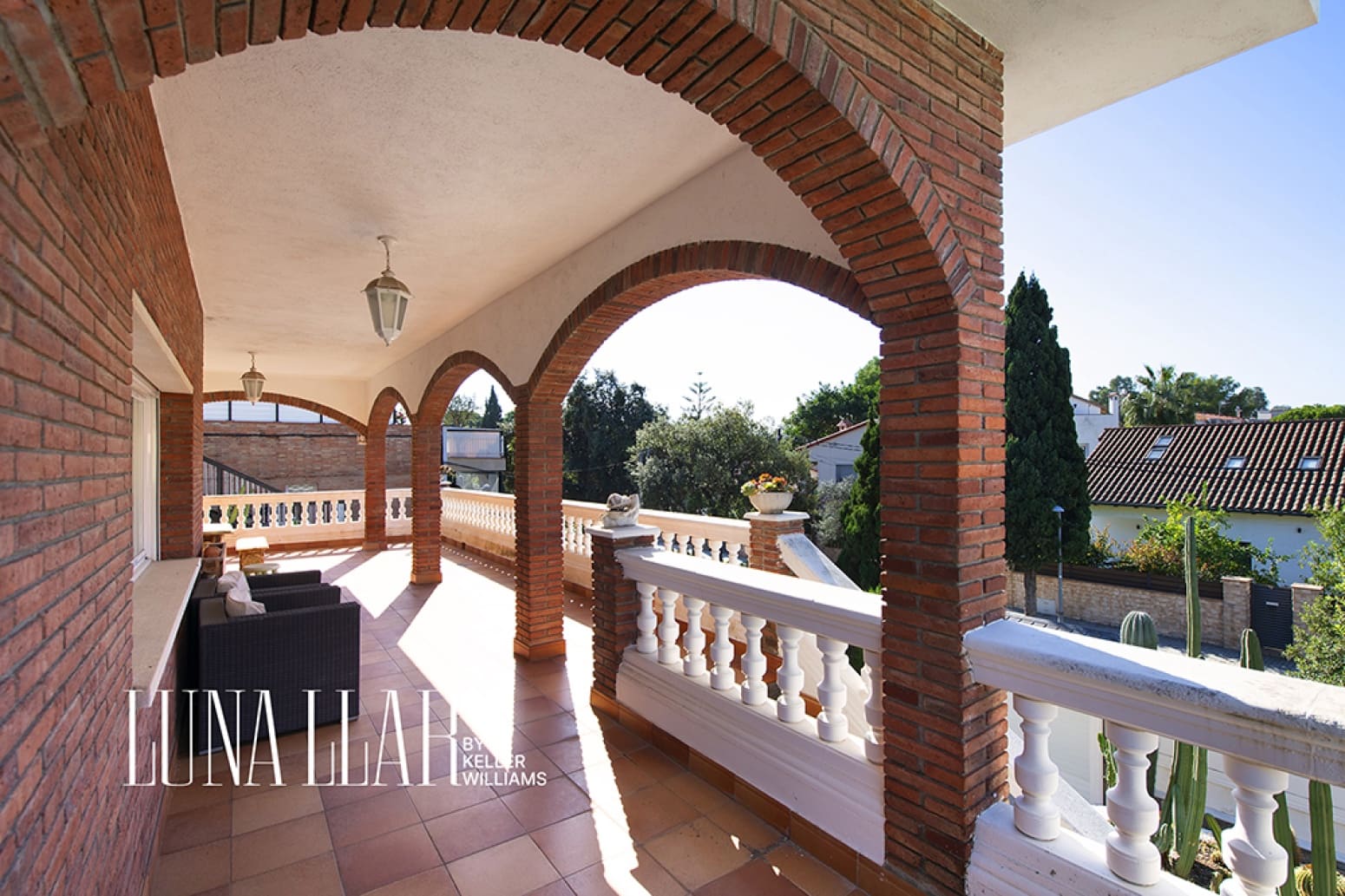 5 slaapkamer Villa te koop in Castelldefels met zwembad garage - € 1.259.000 (Ref: 10186598)