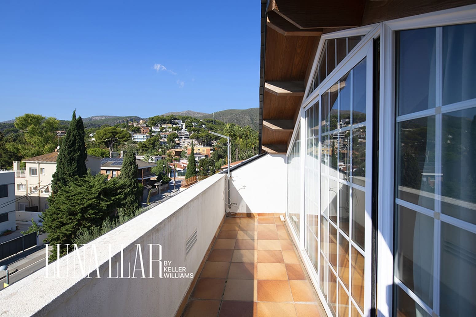 5 slaapkamer Villa te koop in Castelldefels met zwembad garage - € 1.259.000 (Ref: 10186598)